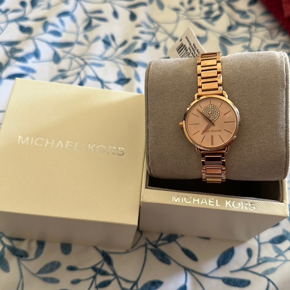 NWT Michael Kors Women's Portia Watch with Stainless-Steel Strap, Rose Gold - Picture 1 of 6